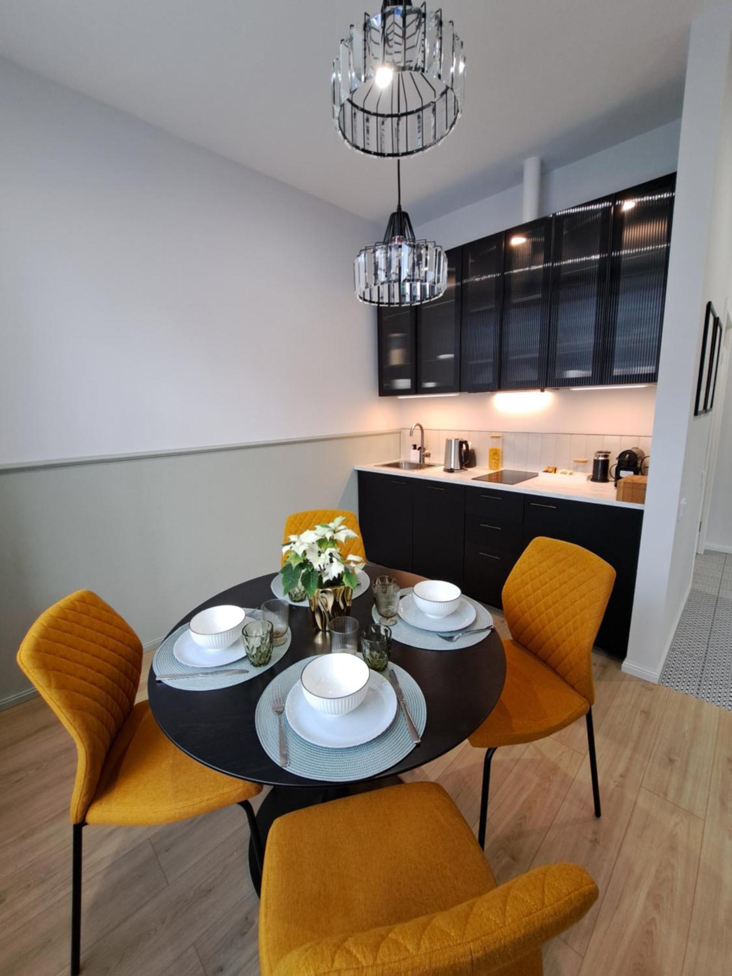 Golden Palms Apartment In The City Centre Рига Екстер'єр фото