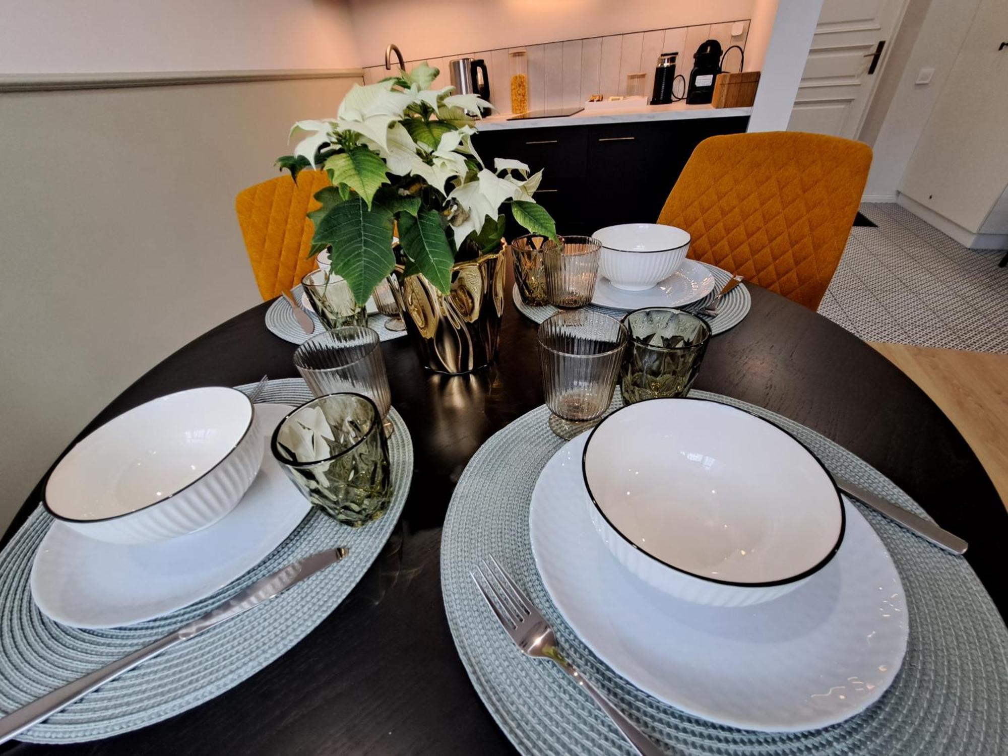 Golden Palms Apartment In The City Centre Рига Екстер'єр фото